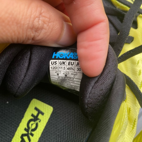 Hoka Clifton 8 running shoes Yellow and White Athletic Shoes - Picture 6 of 11